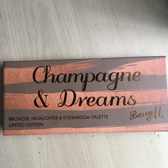 Barry M Bronzer, Highlighter & Eyeshadow Neutral Palette - Picture 1 of 3